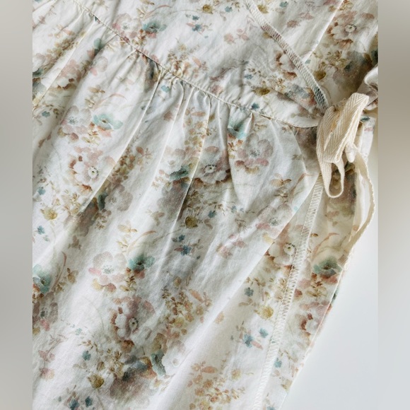 ❌SOLD❌Jamie Kay Esme Wrap Blouse - Picture 2 of 4